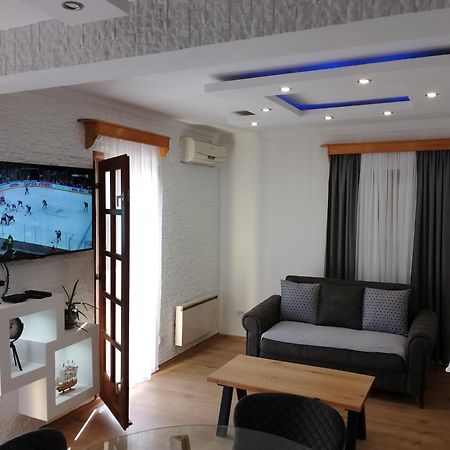 Apartment Ksenija كوتور المظهر الخارجي الصورة