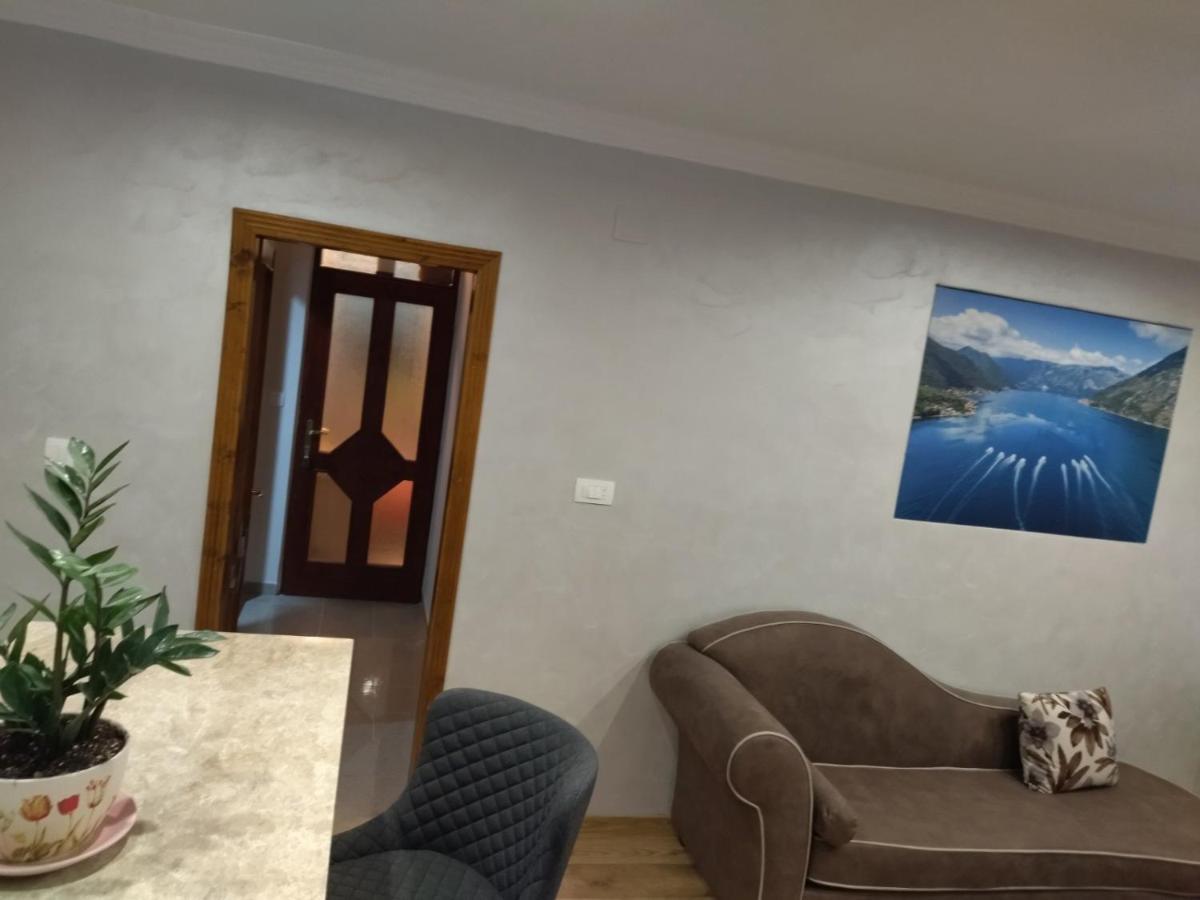 Apartment Ksenija كوتور المظهر الخارجي الصورة
